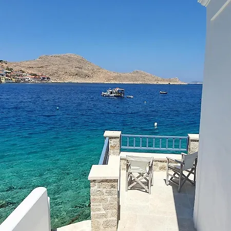 Sea Breeze - A Waterfront וילה האלקי