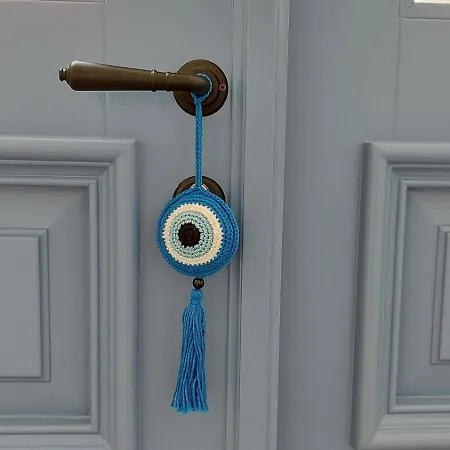 Sea Breeze - A Waterfront Villa *