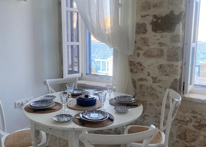 Sea Breeze - A Waterfront